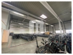 ca. 1.070 m² ebenerdige Produktions-/Lagerhalle mit 7 Rolltoren und integriertem Meisterbüro - Innen 5