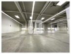 Innenansicht 5 - ca. 1.070 m² ebenerdige Produktions-/Lagerhalle mit 7 Rolltoren und ca. 122 m² angrenzendem Büro
