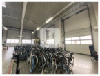 ca. 1.070 m² ebenerdige Produktions-/Lagerhalle mit 7 Rolltoren und integriertem Meisterbüro - Innen 4