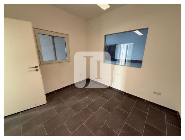 23560 Lübeck, Halle/Lager/Produktion zur Miete | Meisterbüro | Jacobi Immobilien