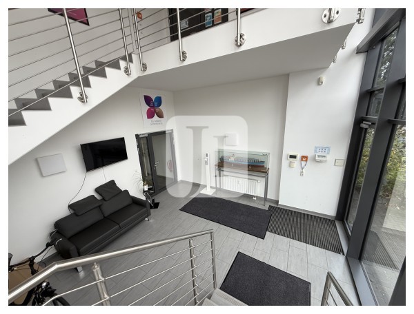 25421 Pinneberg, Büro/Praxis zur Miete | Eingangsbereich | Jacobi Immobilien