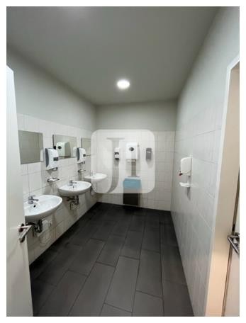 13507 Berlin, Halle/Lager/Produktion zur Miete | WC-Anlage | Jacobi Immobilien