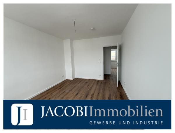 sanierte 2-Zimmer-Wohnung, ca. 41 m² Wohnfläche in zentraler Lage, 16833 Fehrbellin, Mehrfamilienhaus
