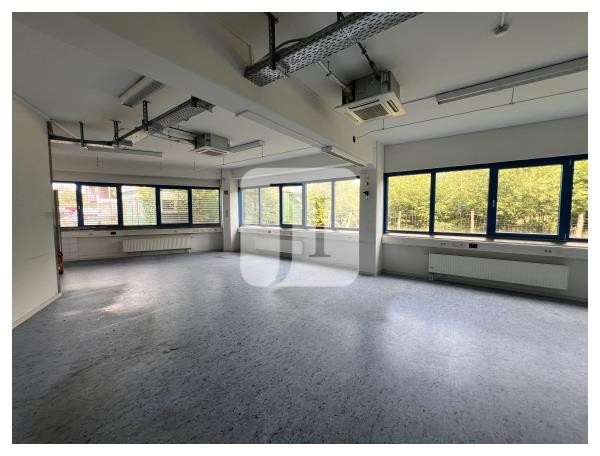 24558 Henstedt-Ulzburg, Halle/Lager/Produktion zum Kauf | Büro | Jacobi Immobilien